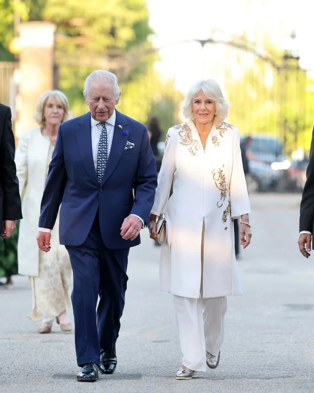 李湘带王诗龄同框卡米拉、英国公主！内行人揭秘英国上流社会，全是鄙视链…