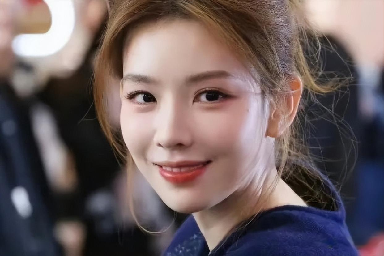 孙一宁新颜引发热议：颜值变化背后的抗衰思考