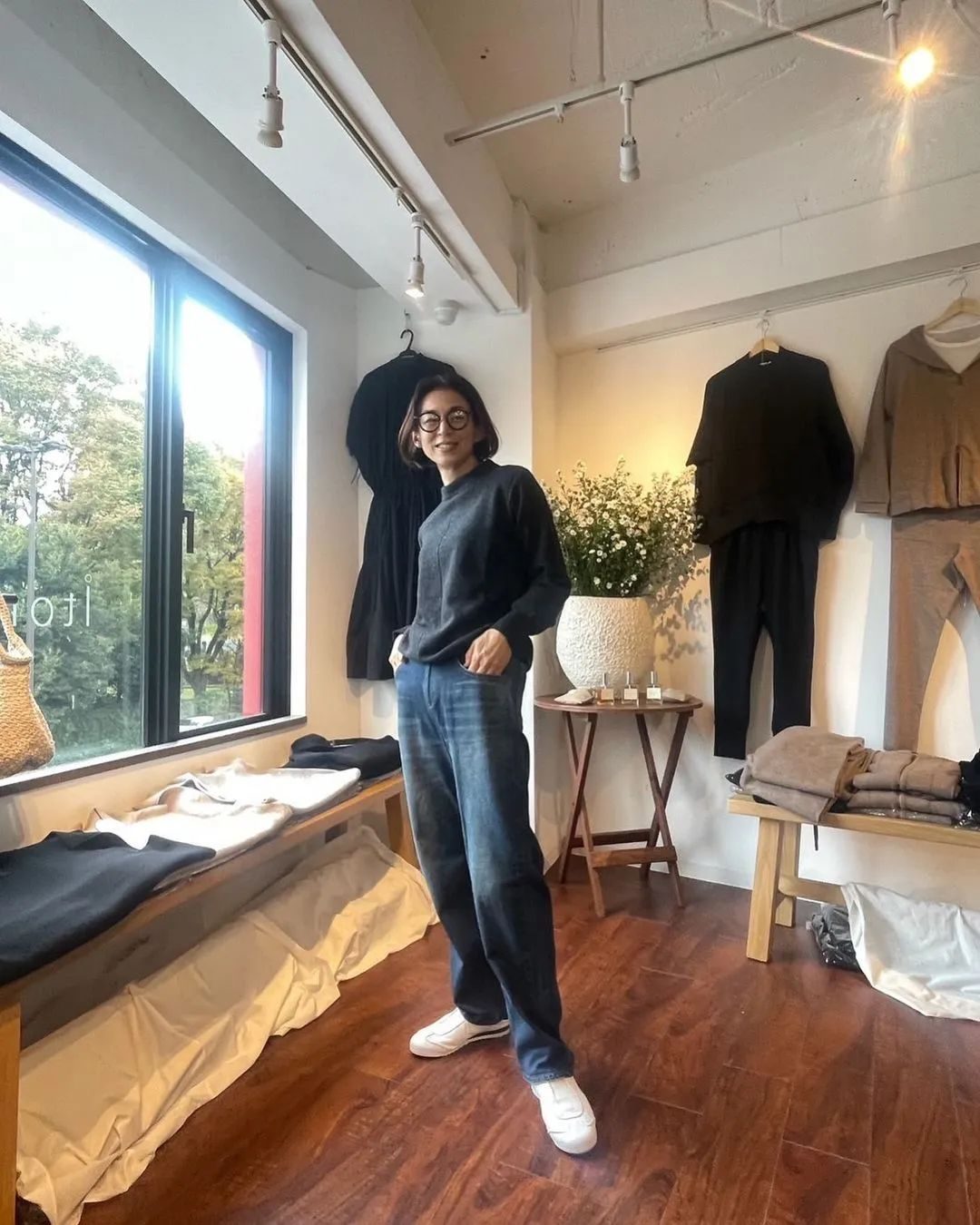 58岁的铃木保奈美离婚后杀回来了！“女人为什么不按照自己想要的方式生活？又不是没有这个本事！”