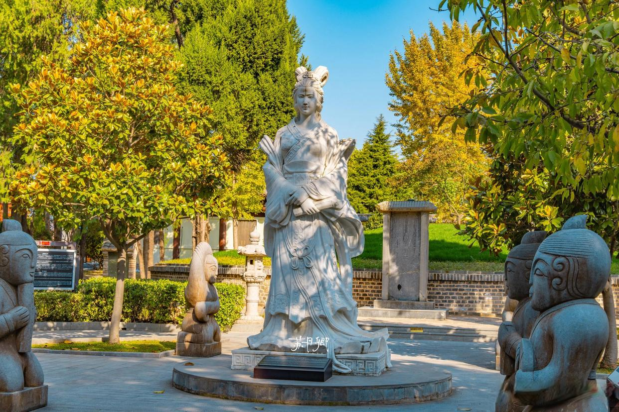 安徽灵璧，一座秋色极美的宝藏小城：中国四大观赏石之首出自这里