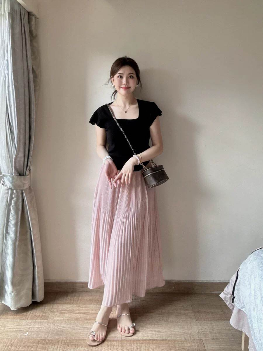 现在流行“反精致”穿搭，松弛自在的打扮更时髦大气