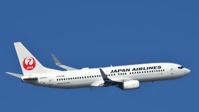 上海飞日本客机疑因机舱失压 紧急降落关西机场