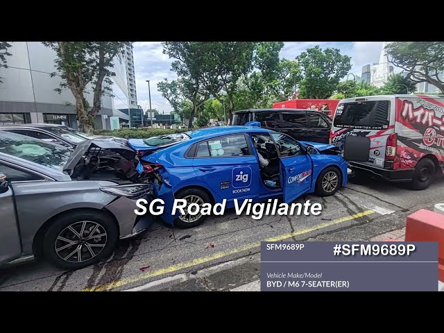 north bridge road byd driver fail to stop rear ended taxi and cam vehicle