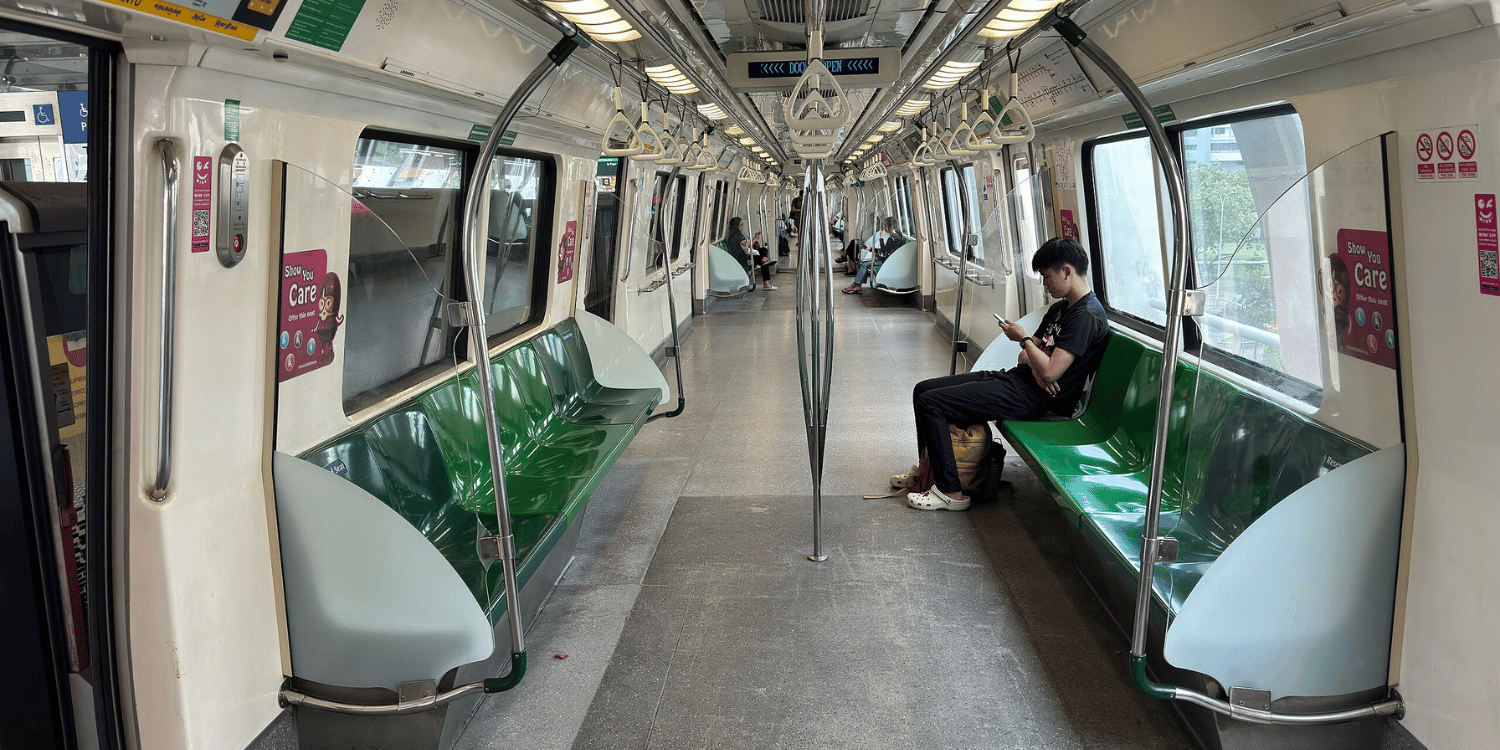 Woman kicks 66-year-old passenger in the abdomen during MRT seat dispute, fined s$4k