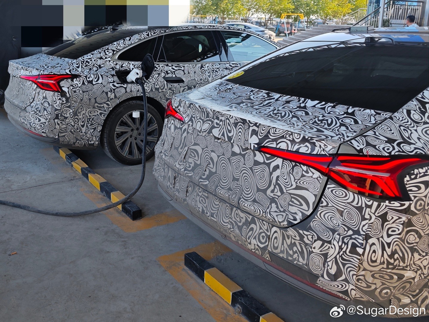 新款红旗 H9 新能源谍照曝光，前脸、尾灯换新