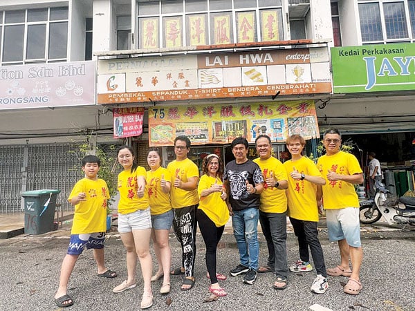 吉李家3兄弟巧手打造 1:1纸扎品几可乱真