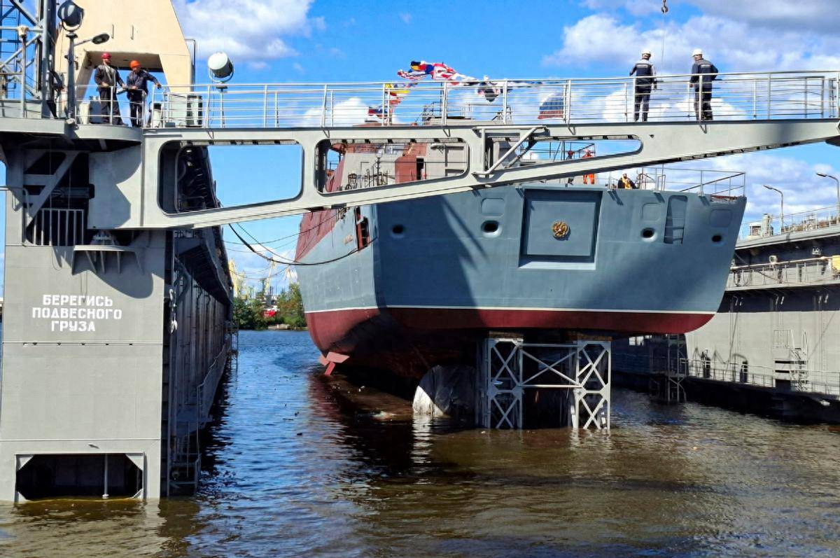 原创 20年造5条22350，俄军看着解放军满眼羡慕：054A同等时间造了50条