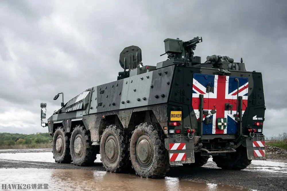 原创 英国“拳师犬”装甲车试射“标枪”反坦克导弹升级自卫火力强度