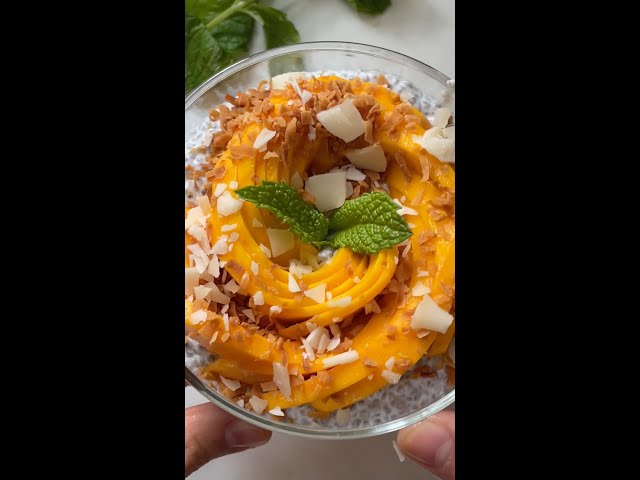 Mango Sticky Chia Pudding