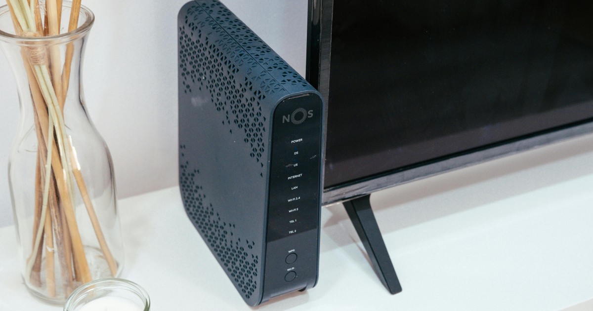 Best fibre broadband Singapore (2025): Singtel vs Starhub vs M1 vs others