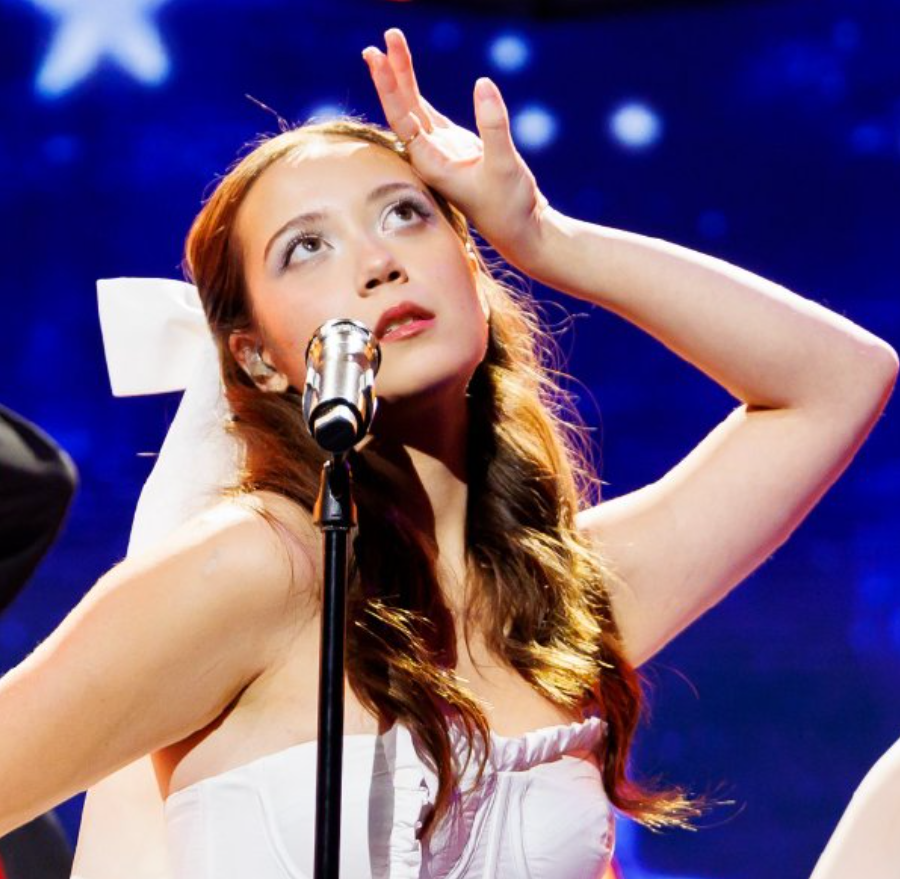 林冰 Laufey 新专辑美国首周9.9万，Lady Gaga 在爵士领域的最大对手！