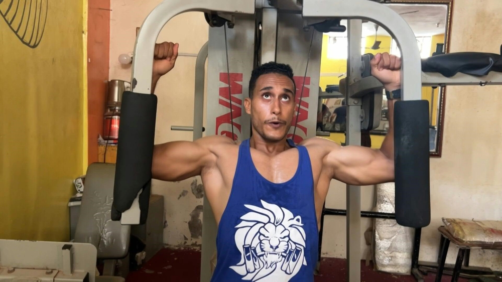 Big dreams but no protein shake, war-torn Yemeni bodybuilder fights to make it