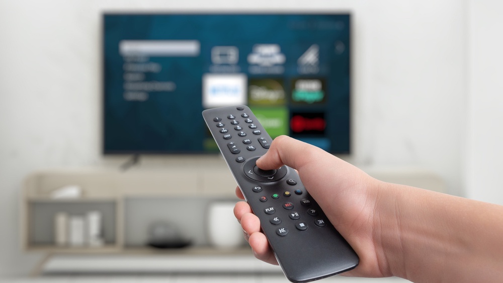 5 Of The Best Cheap TVs On Amazon Right Now (According To Reviews)