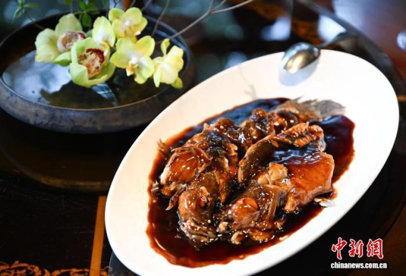 杭州百年名菜西湖醋鱼为何成了 “网红” ？
