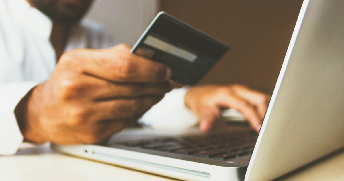 The ultimate list of credit card reviews in Singapore (2026)