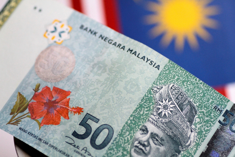 Ringgit gains on US dollar amid cautious demand, geopolitical concerns