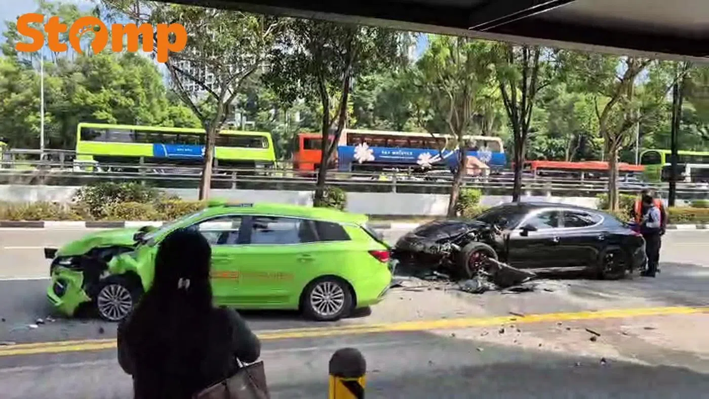 Strides taxi driver, 68, taken to hospital after accident with car and ...