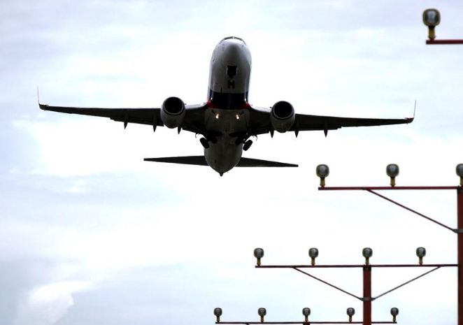 Airlines step up drug, alcohol tests