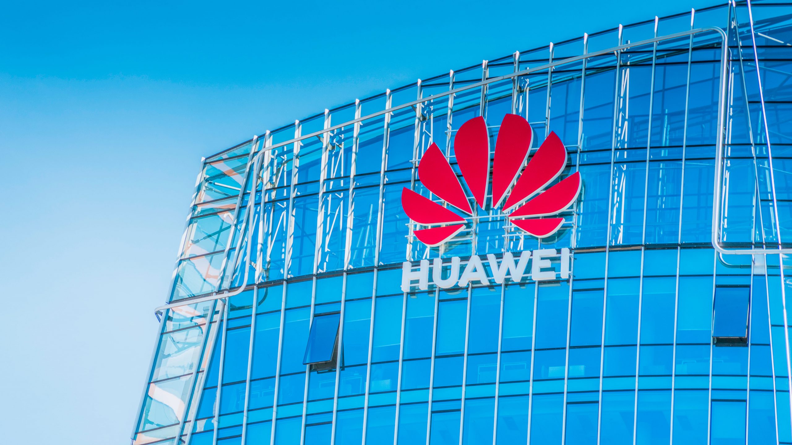 Huawei Cloud adds AI coding model for HarmonyOS