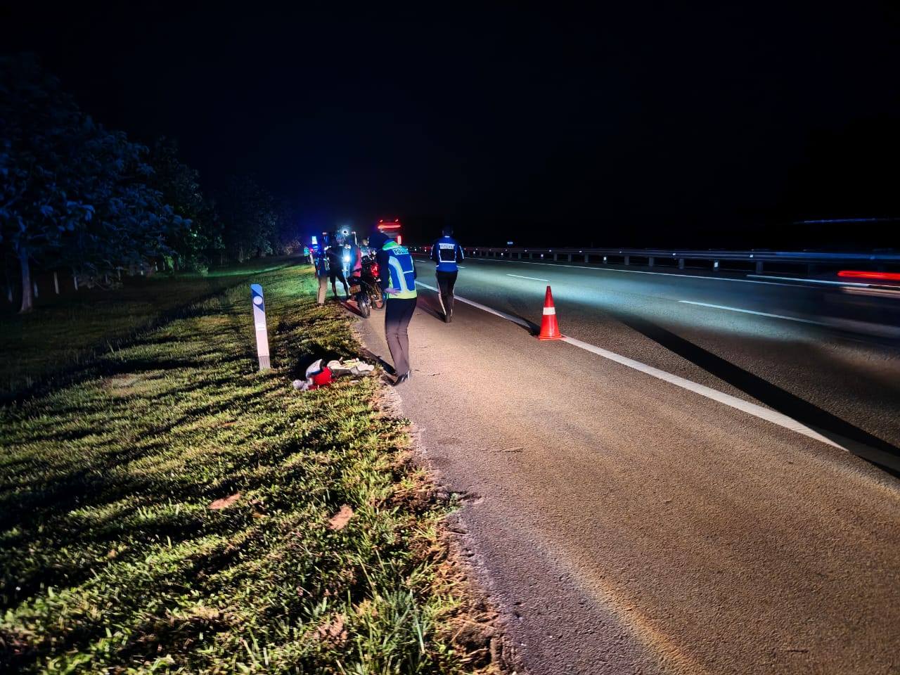 20-Year-old s’porean motorcyclist dies after accident with lorry along ...